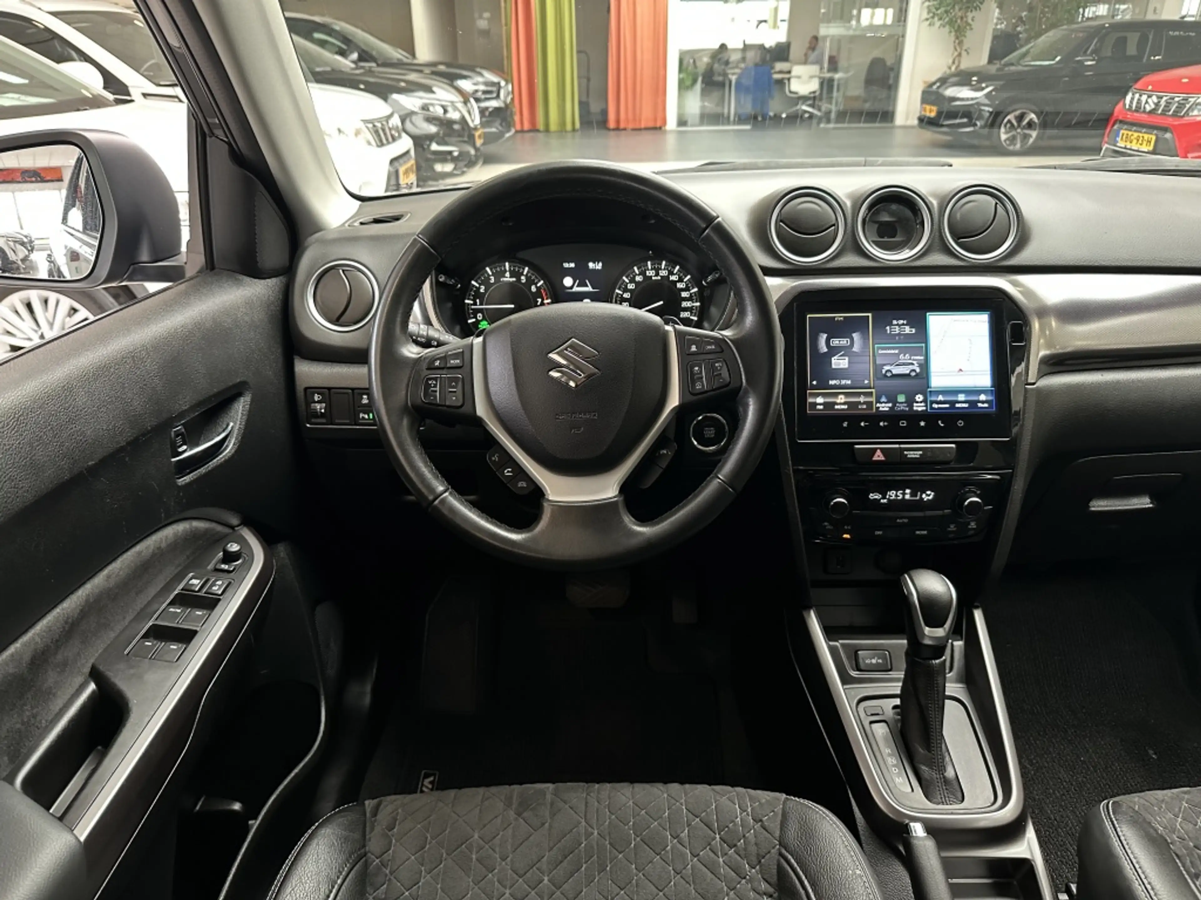 Suzuki Vitara 1.4 Boosterjet Hybride Style [ PANORAMADAK I CAMER — photo 2