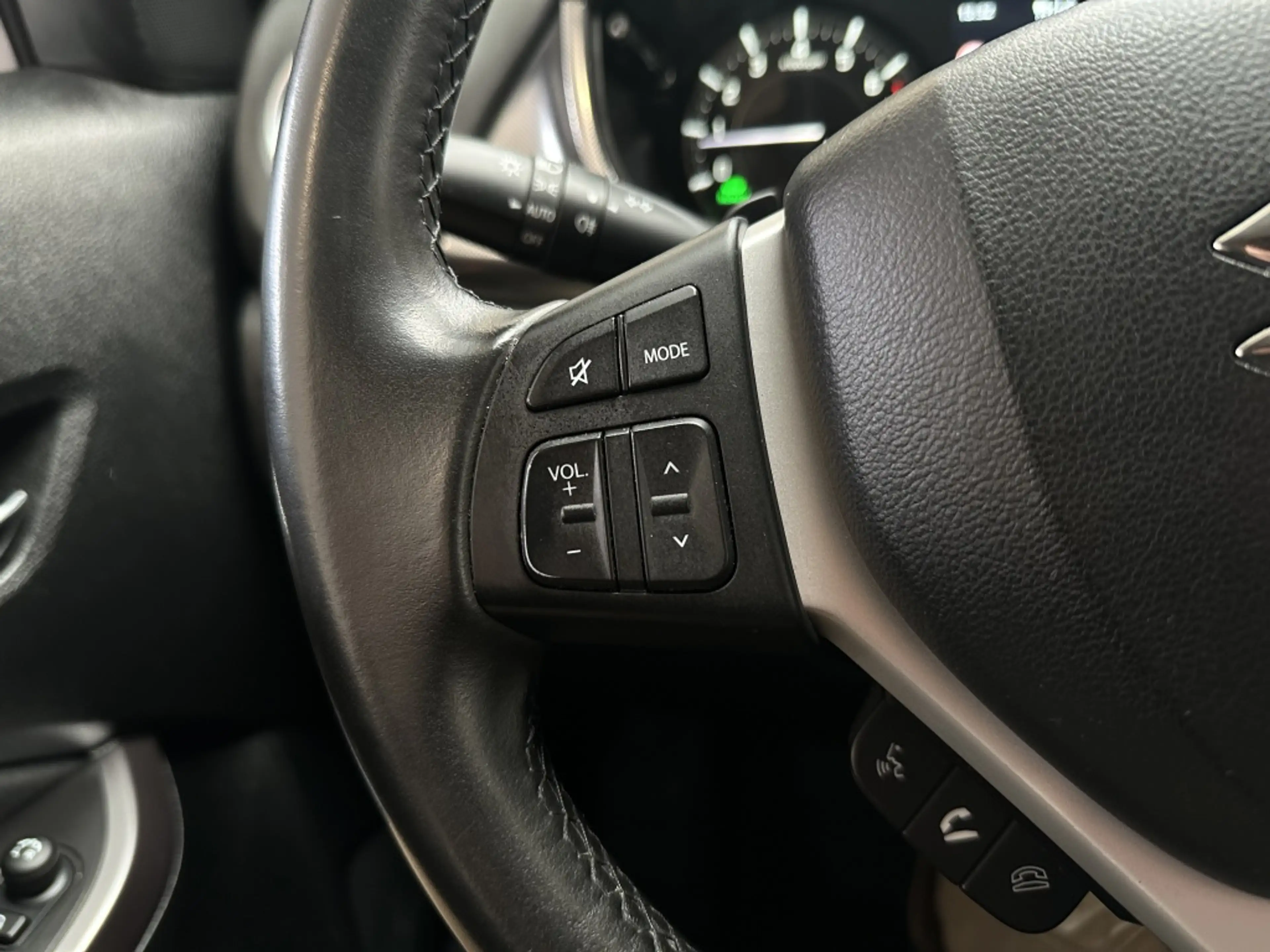 Suzuki Vitara 1.4 Boosterjet Hybride Style [ PANORAMADAK I CAMER — photo 26