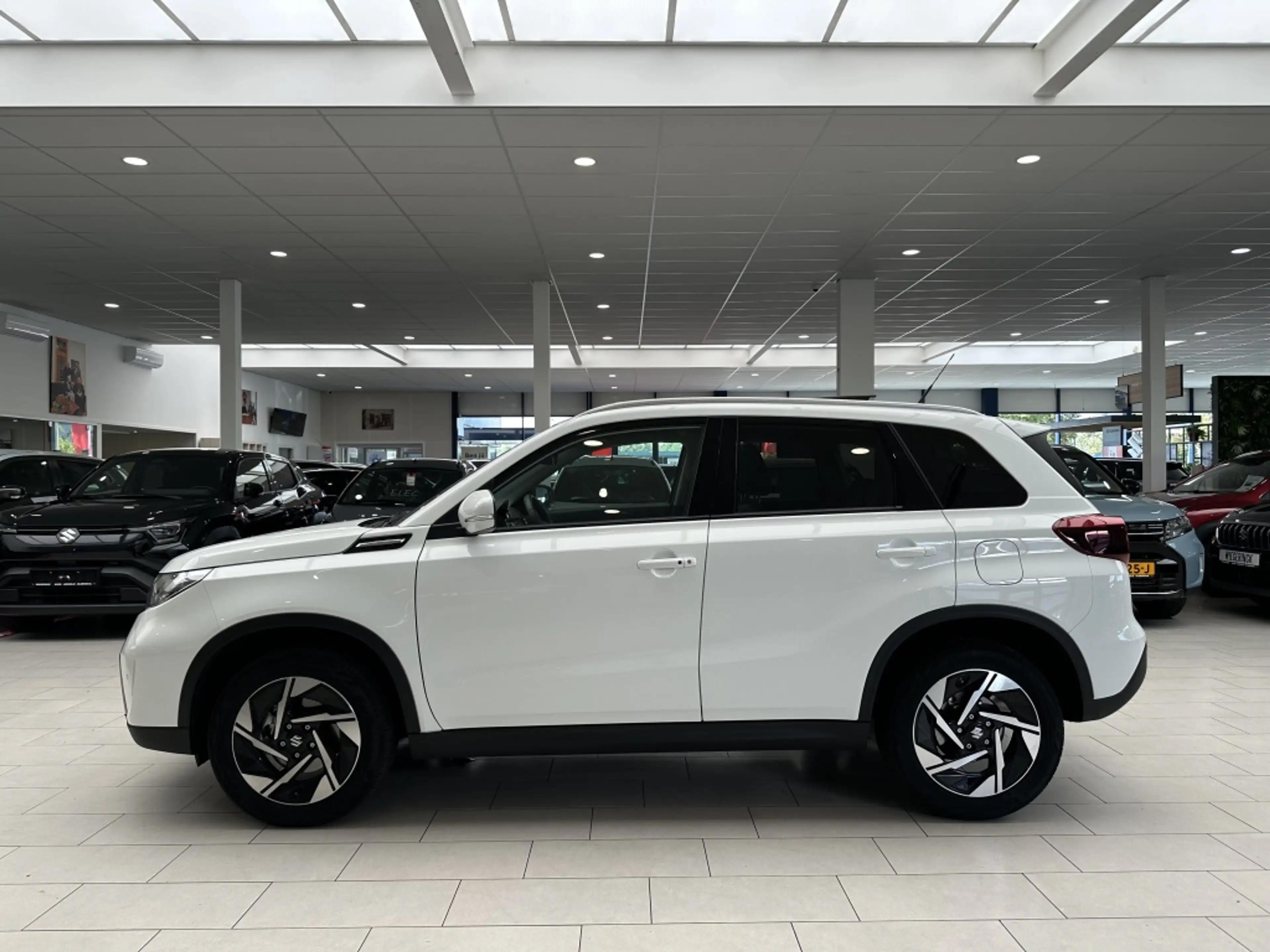 Suzuki Vitara 1.4 Boosterjet Hybride Style [ PANORAMADAK I CAMER — photo 7