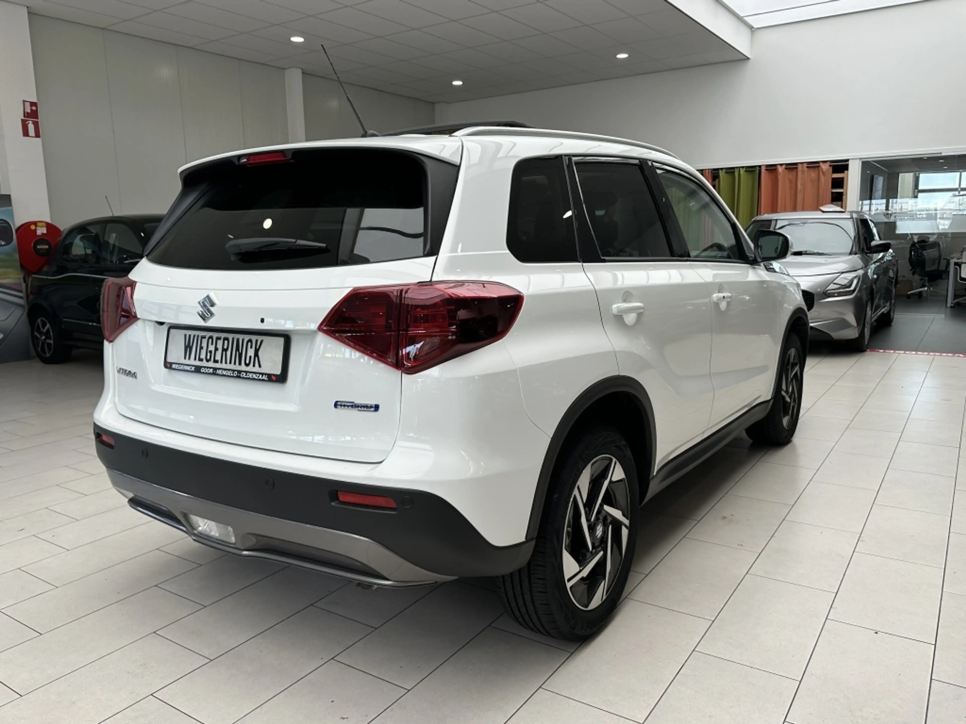 Suzuki Vitara 1.4 Boosterjet Hybride Style [ PANORAMADAK I CAMER — photo 3