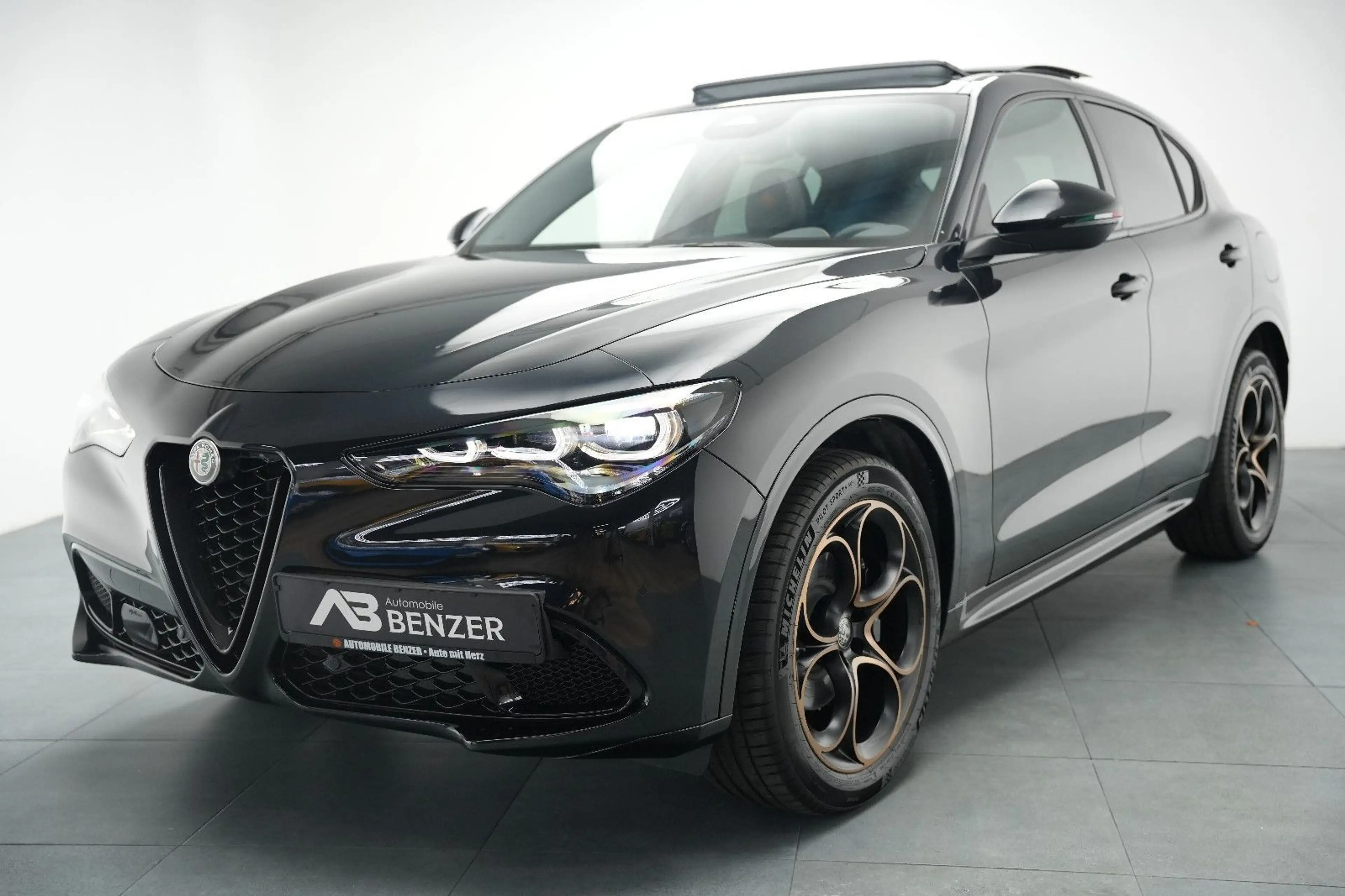 Alfa Romeo Stelvio Intensa *Panorama*Harman&Kardon*NEU*Kam — photo 4