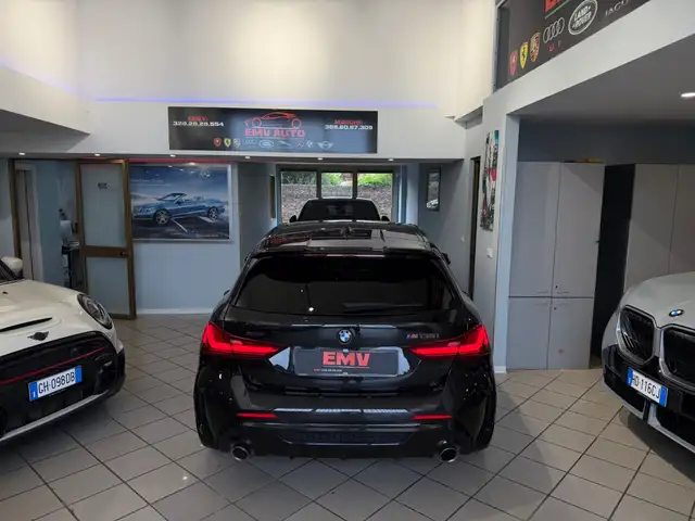 BMW 1 Series view 15