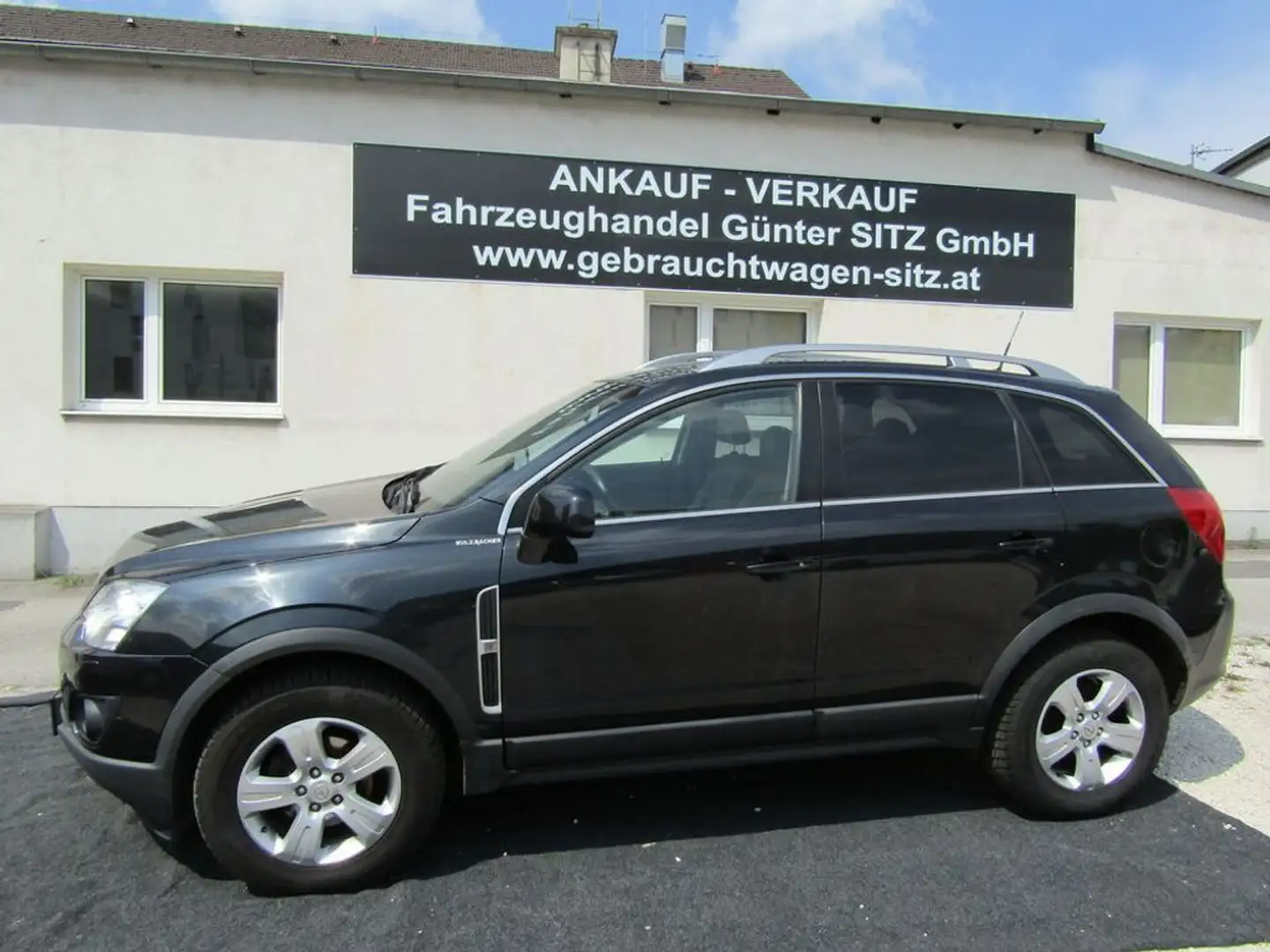 Opel Antara Style 4x2 Schwarz - 2