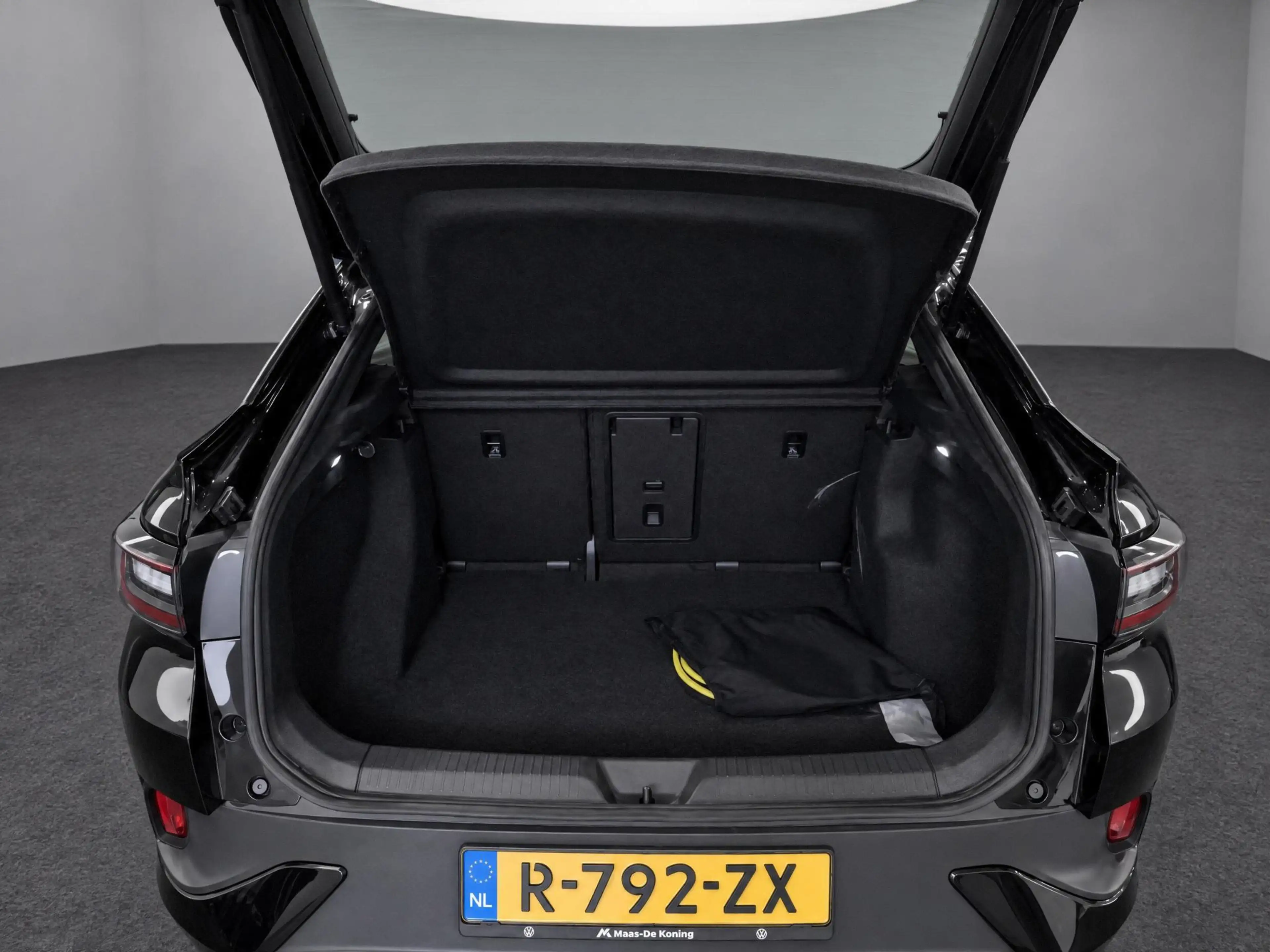 Volkswagen ID.5 Pro 77 kWh 174pk · SOH 95,1% · Camera · Keyless · — photo 7