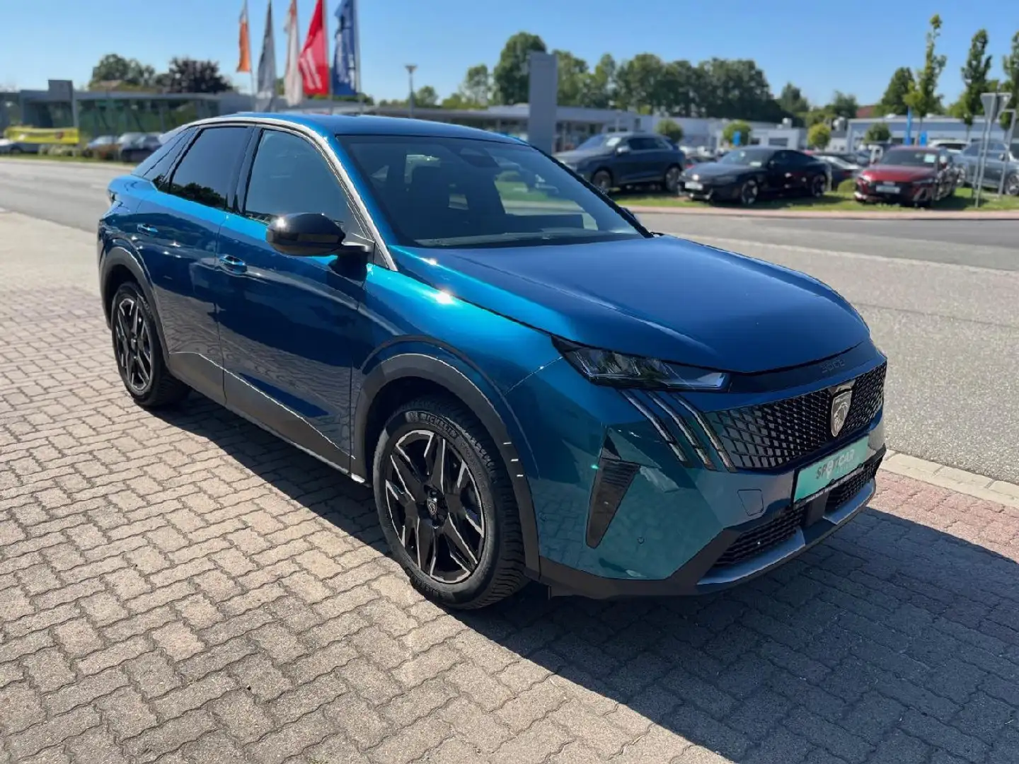 Peugeot 3008 3008 Allure Hybrid 145+Pano.Navi+Winter+Drive As Blau - 2