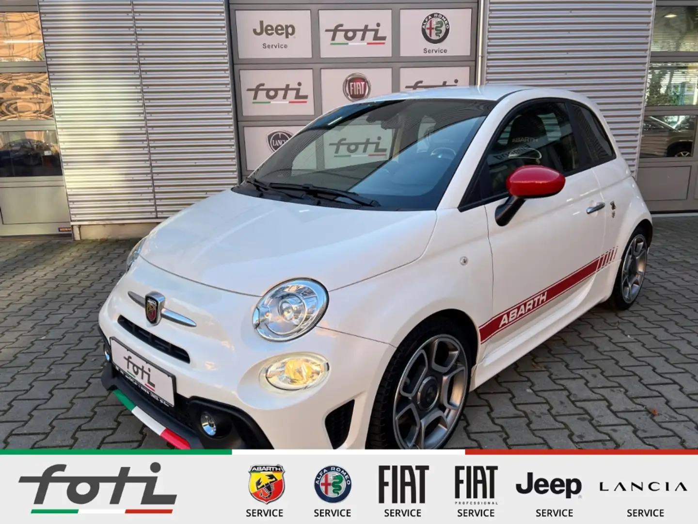 Abarth 595 Turismo 1.4 T-JET 165PS Automatik Leder Navi Weiß - 2