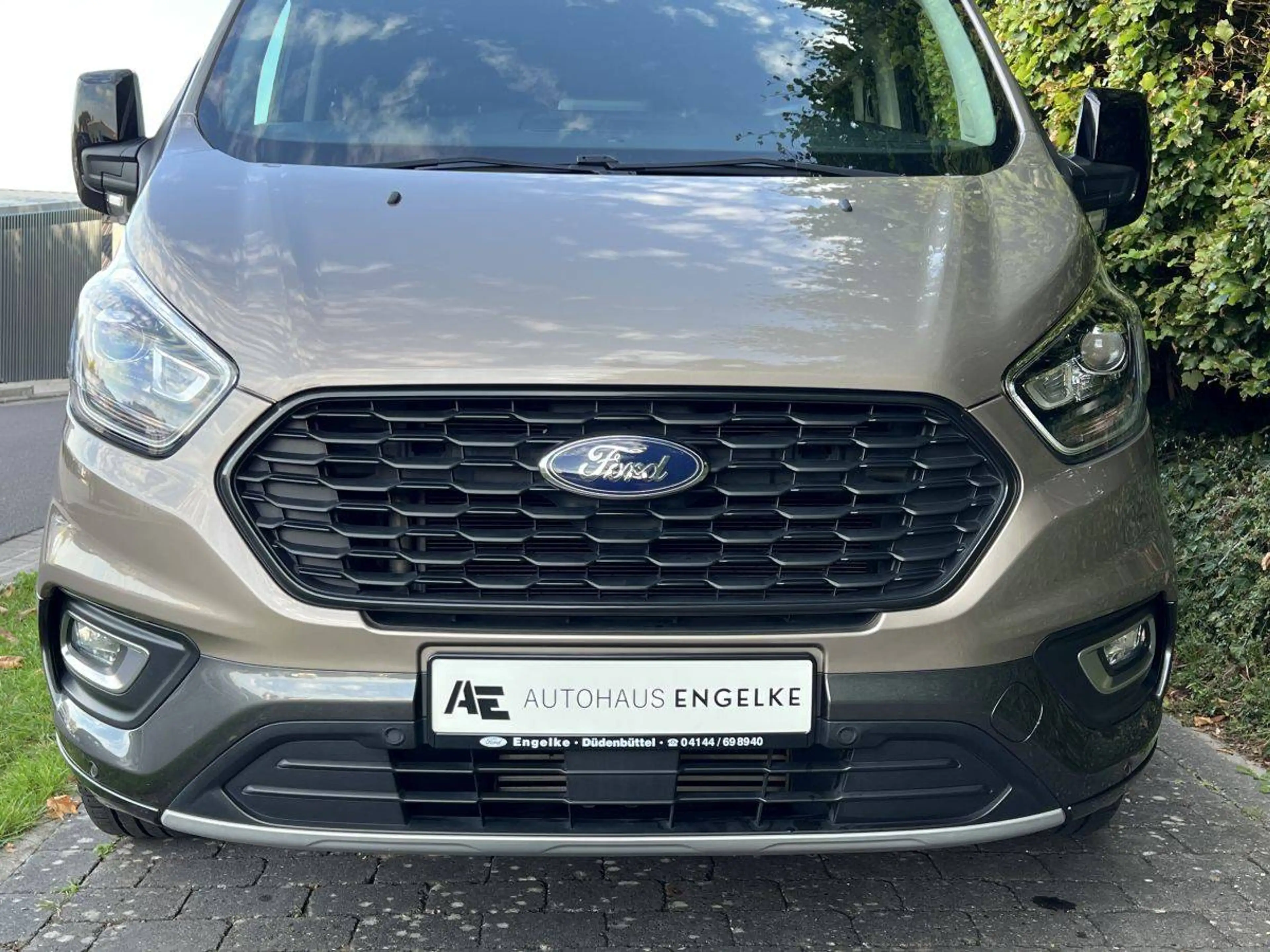 Ford Tourneo Custom 2.0 TDCi Mild-Hybrid L1 Active *Top-Zustand* Trittbretter* — photo 10