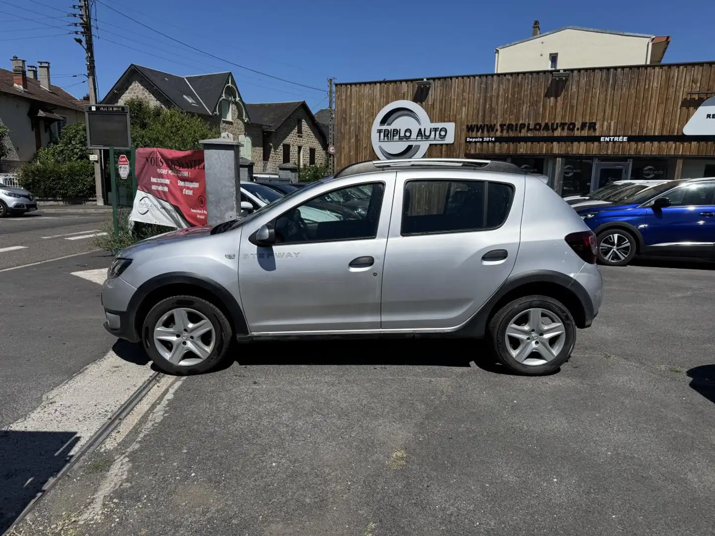 Dacia Sandero 0.9 TCe - 90 Stepway Ambiance Gps + Clim Gris - 2