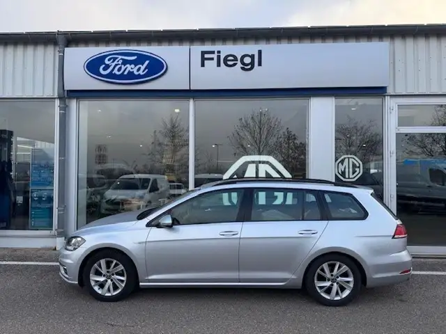 Volkswagen Golf VII Variant Comfortline BlueMotion