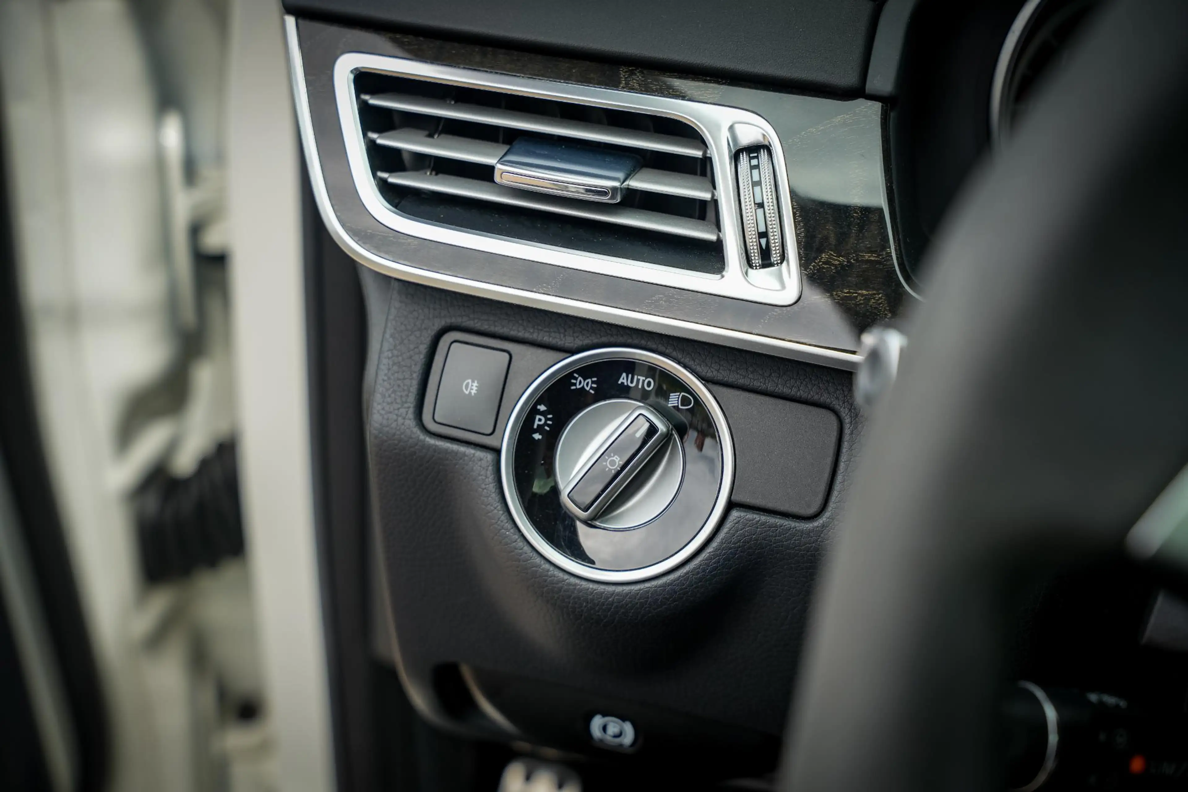 Mercedes-Benz E 63 AMG Estate S 4MATIC Panodak Harman Kardon Memory ACC 5 — photo 23