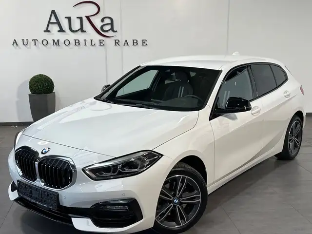 BMW 1 Series view 2