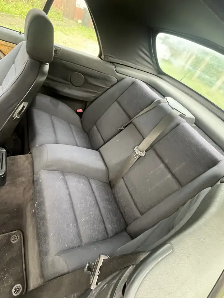 BMW 318i, foto 9