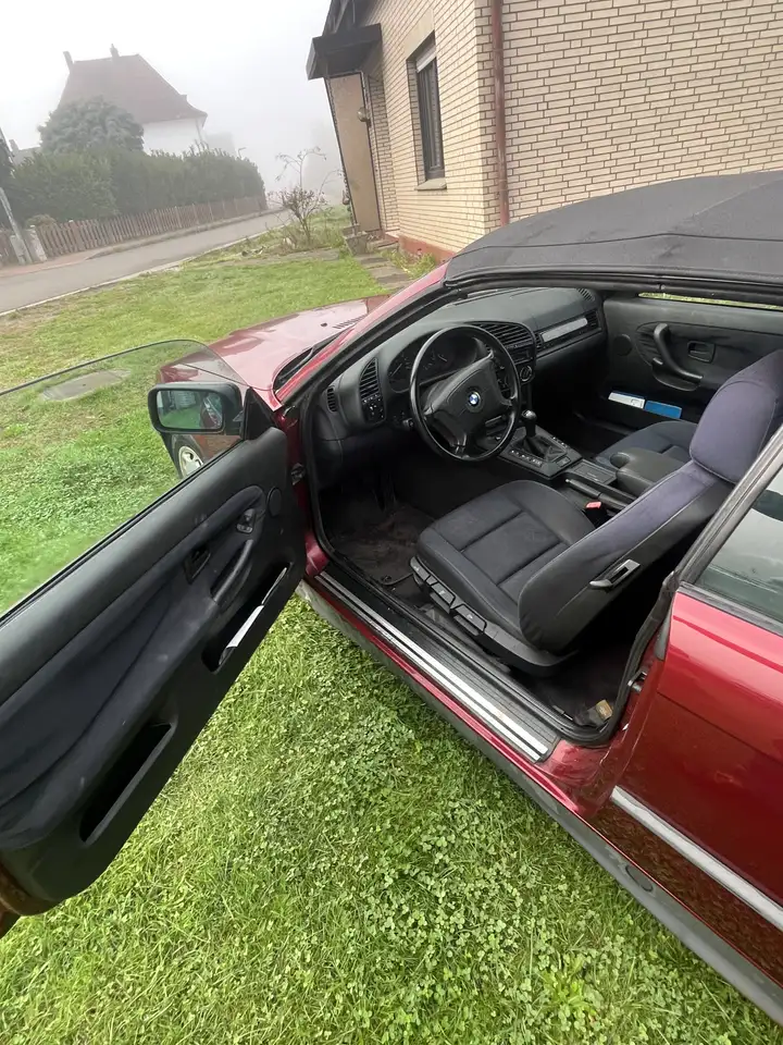BMW 318i, foto 4