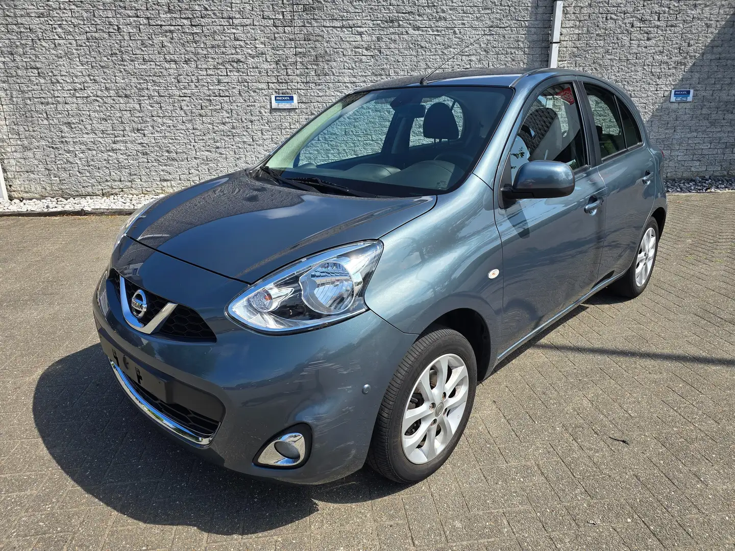 Nissan Micra Micra 1.2i Connect Edition GARANTIE 1 AN/JAAR Gri - 1