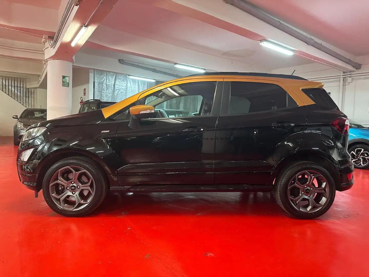 Ford EcoSport 1.5 tdci ST-Line Black Edition s&s 100cv BI COLOR Negro - 2
