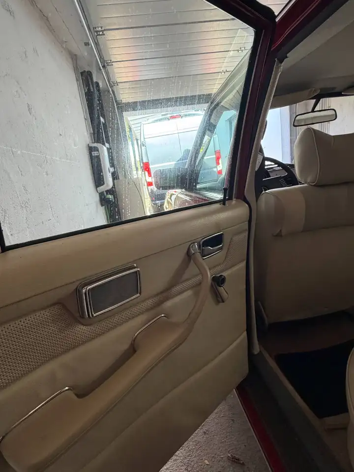 Mercedes-Benz 280 (W114) – Klassiker in Traumfarbe, foto 12