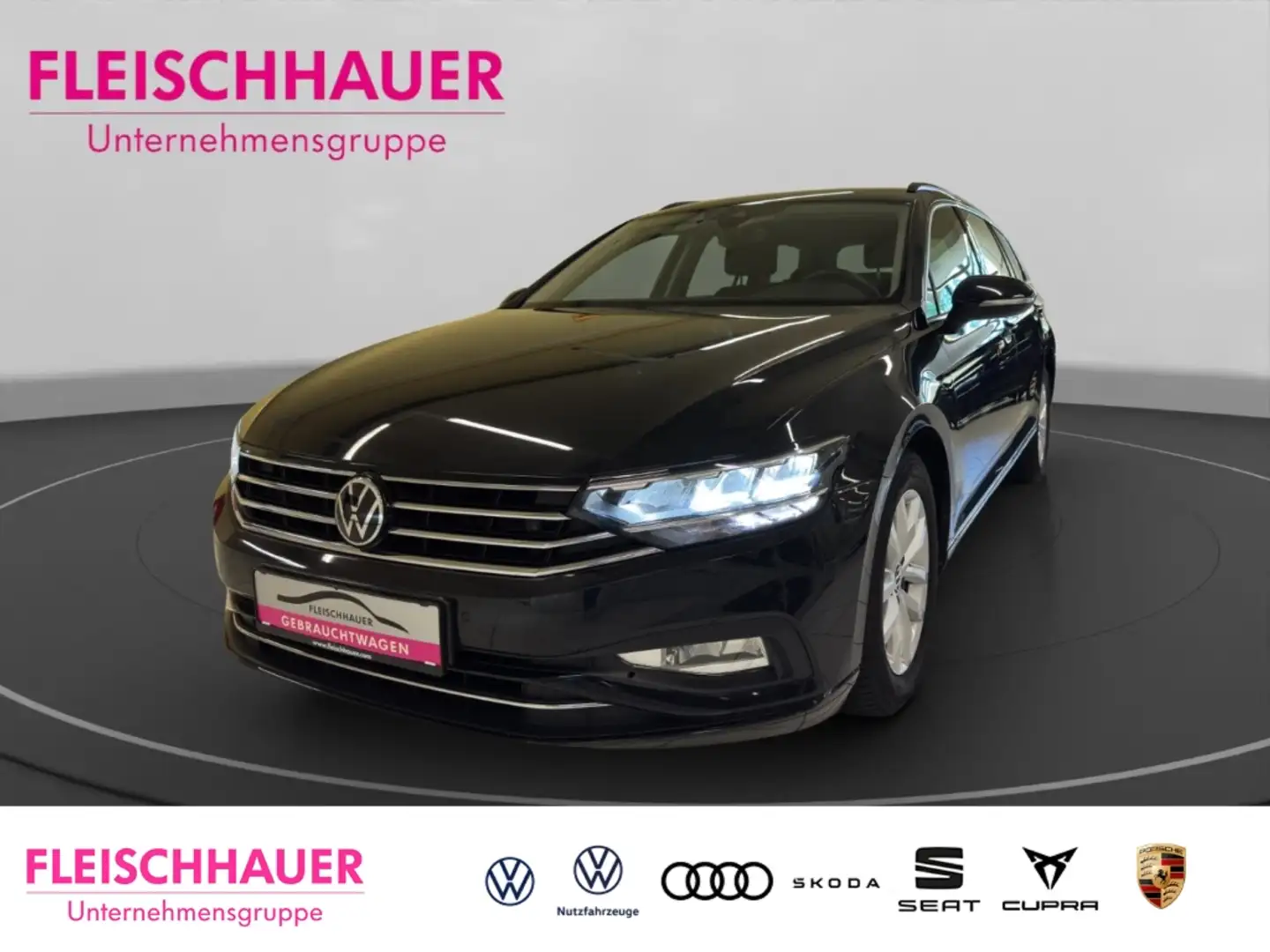 Volkswagen Passat Variant Business 1.5 TSI DSG+Navi+LED+AHK+App-connect Schwarz - 1
