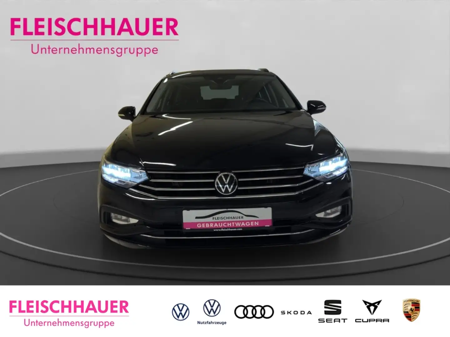 Volkswagen Passat Variant Business 1.5 TSI DSG+Navi+LED+AHK+App-connect Schwarz - 2