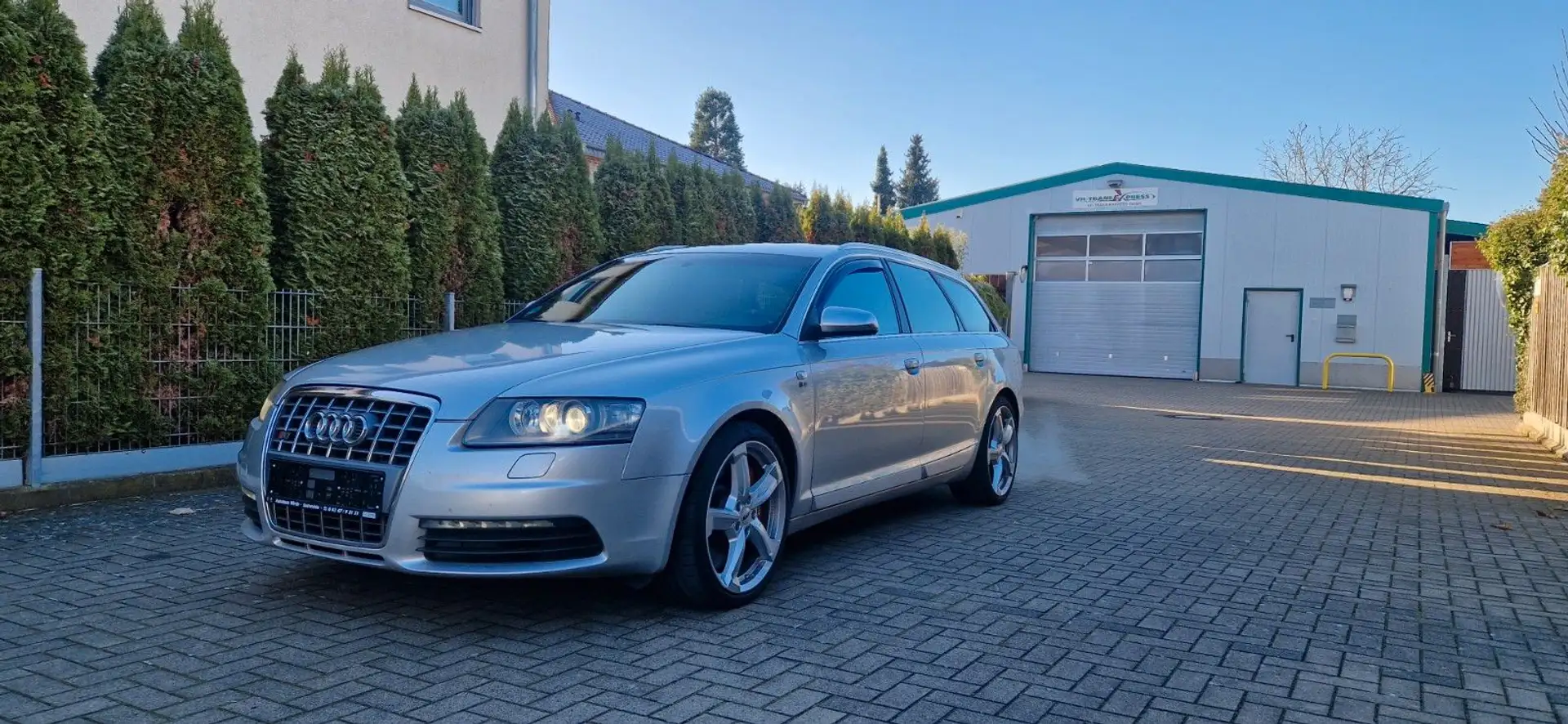 Audi S6 Avant 5.2 quattro V10  320KW/435PS Silber - 1