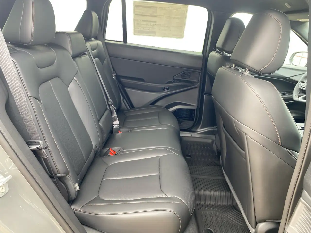 Jeep Cherokee снимка Jeep Cherokee