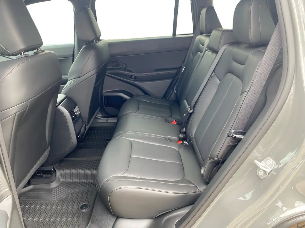 Jeep Cherokee снимка Jeep Cherokee