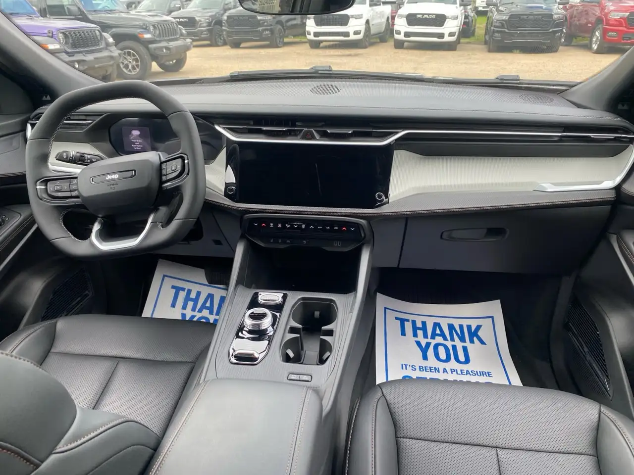 Jeep Cherokee снимка Jeep Cherokee
