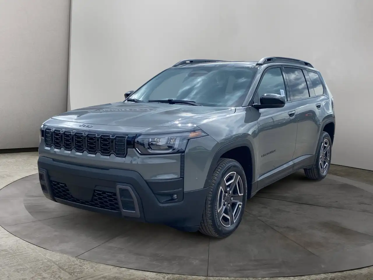 Jeep Cherokee снимка Jeep Cherokee