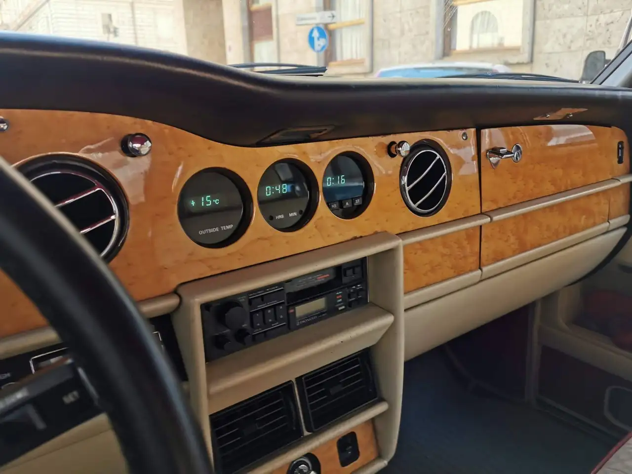 Rolls-Royce Corniche 6.8 Cabriolet, foto 8