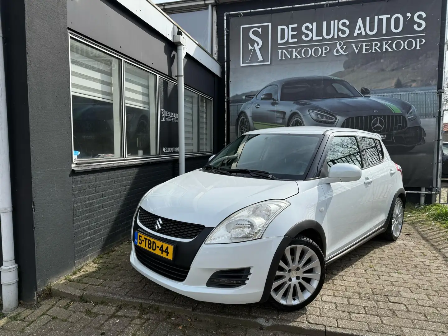 Suzuki Swift 1.2 Bandit EASSS SPORT 5Drs CARPLAY AIRCO Alb - 2