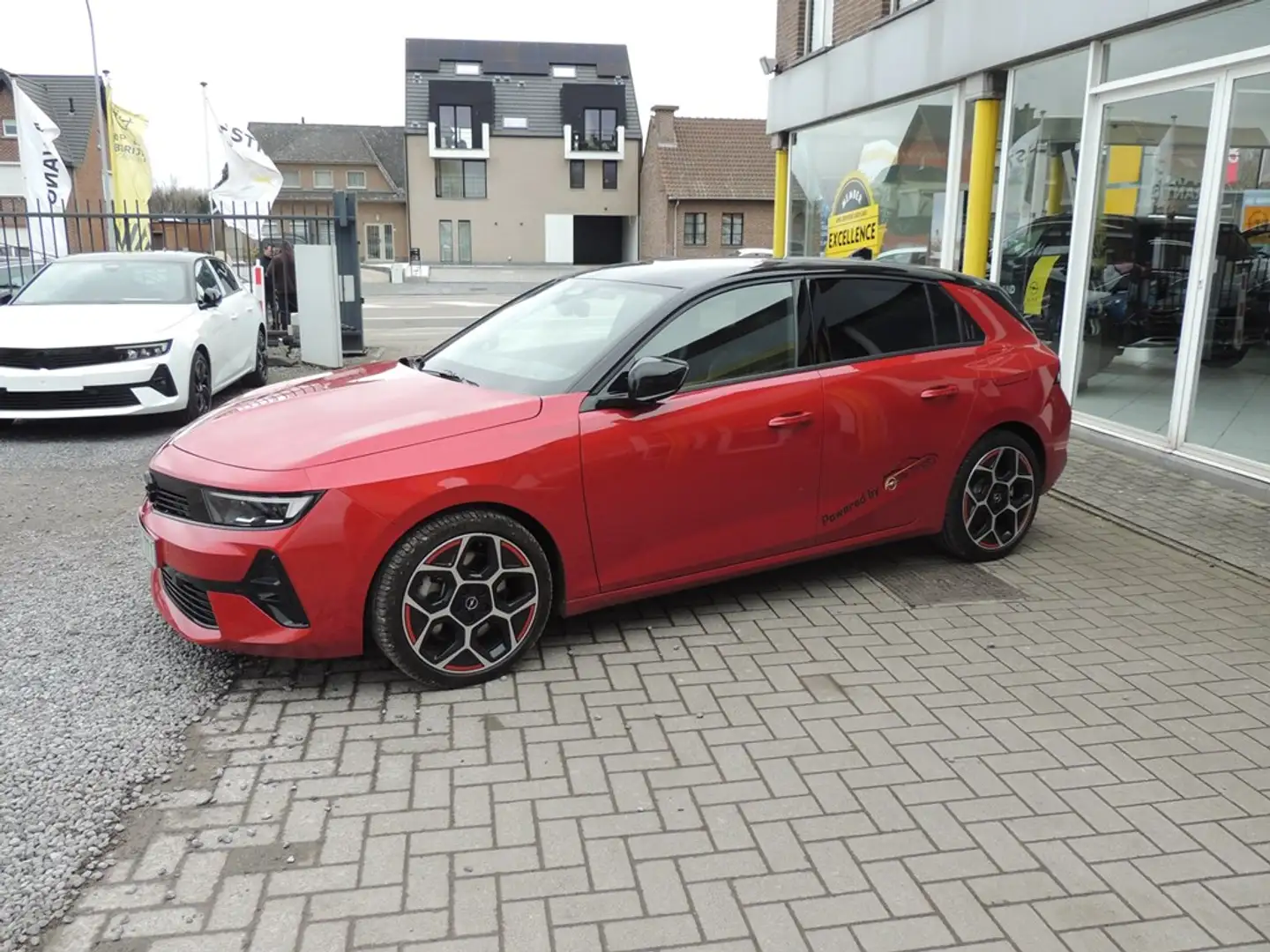 Opel Astra GS-Line 1.6 PHEV 180 pk AUTOMAAT Rood - 2