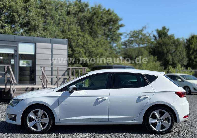 SEAT Leon FR KLIMA NAVI PDC LED SPORT — photo 5