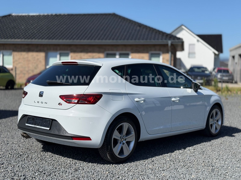 SEAT Leon FR KLIMA NAVI PDC LED SPORT — photo 8