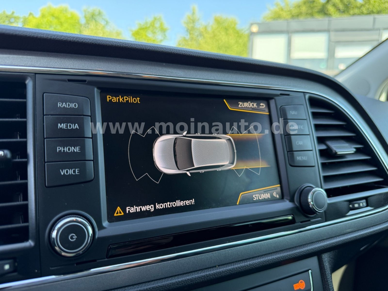 SEAT Leon FR KLIMA NAVI PDC LED SPORT — photo 15