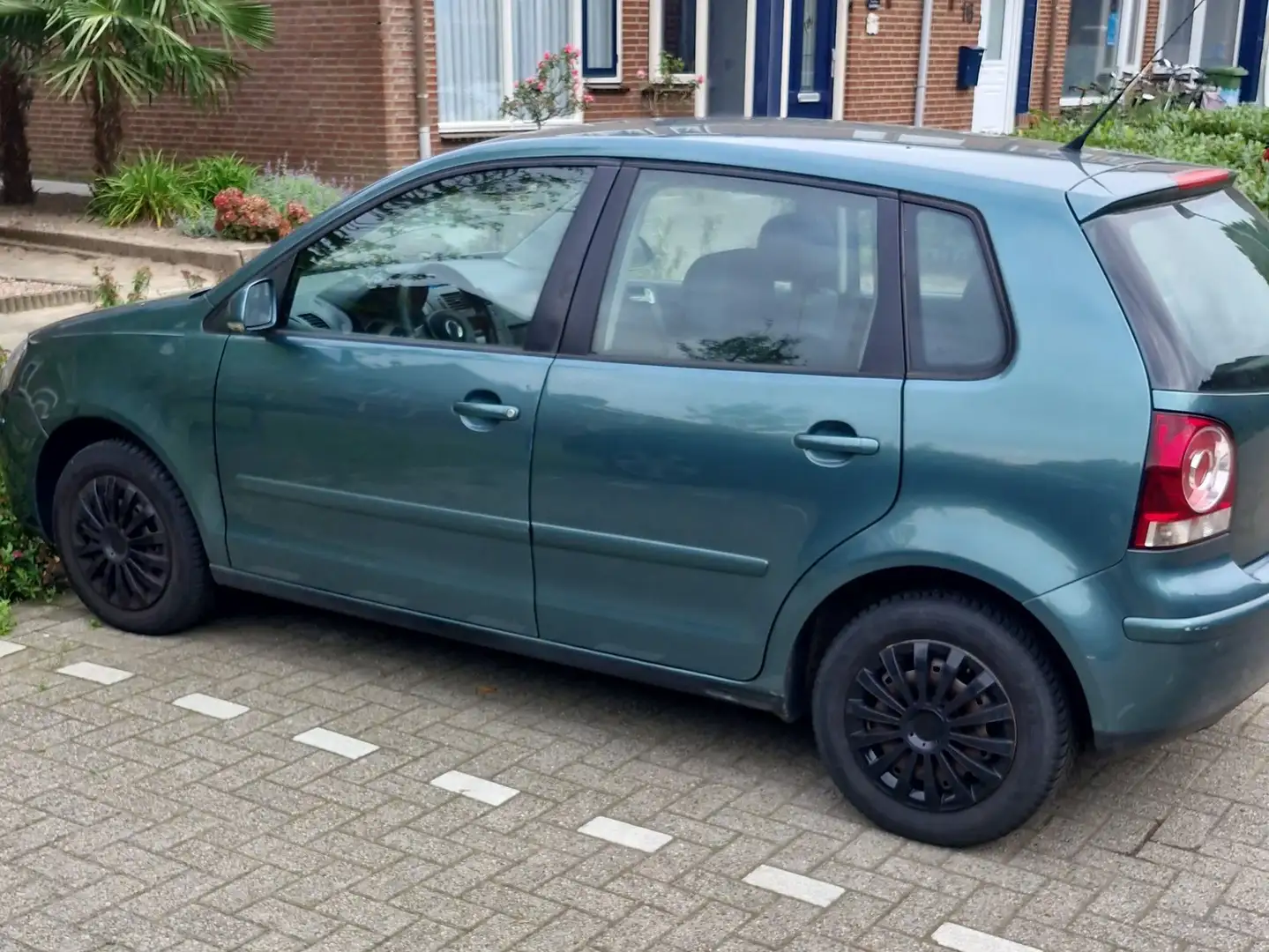 Volkswagen Polo Polo 1.4-16V Comfortline Vert - 1