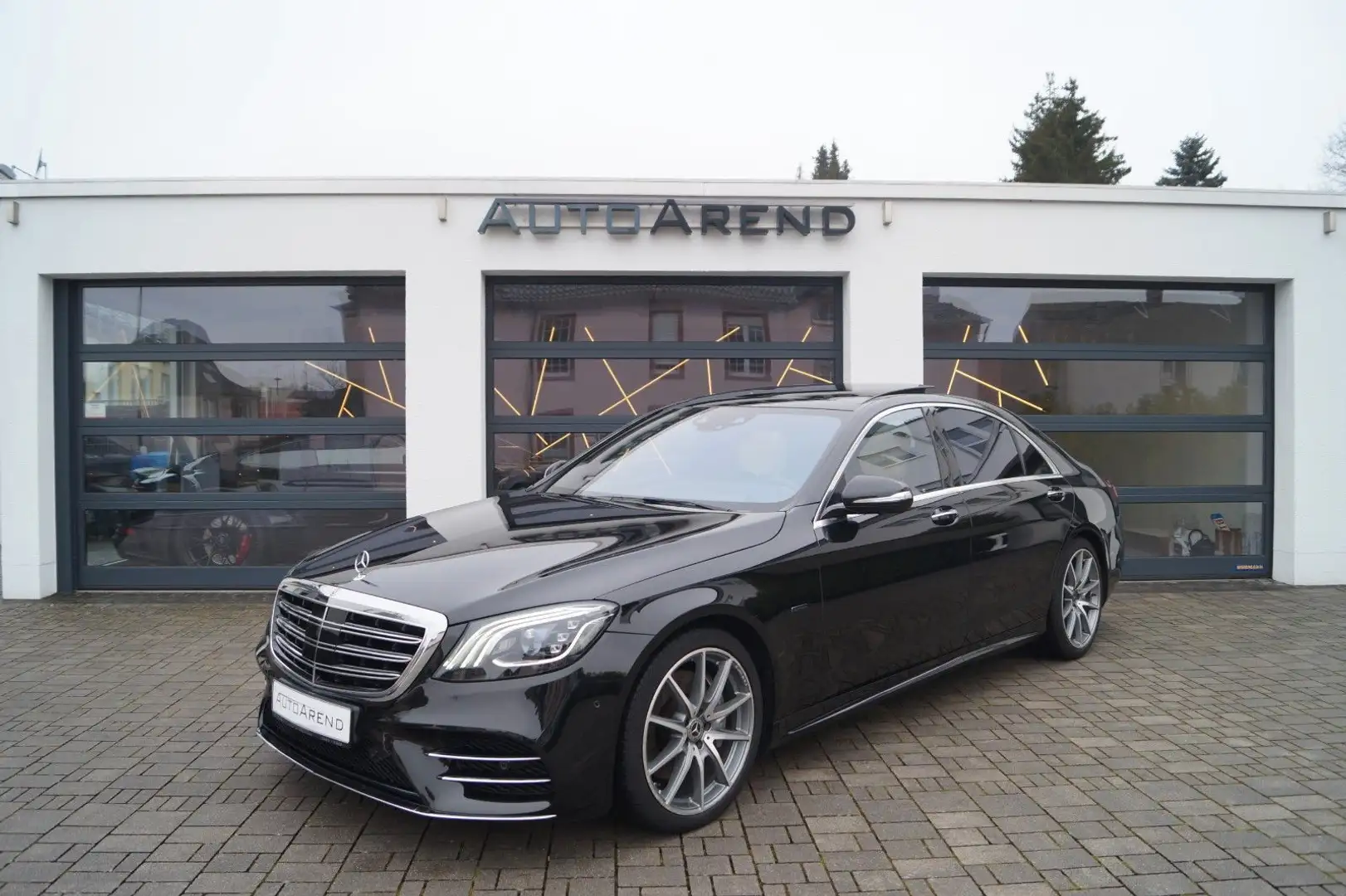 Mercedes-Benz S 560 e Long *AMG Line, Pano, HUD, 360°, voll* Schwarz - 1