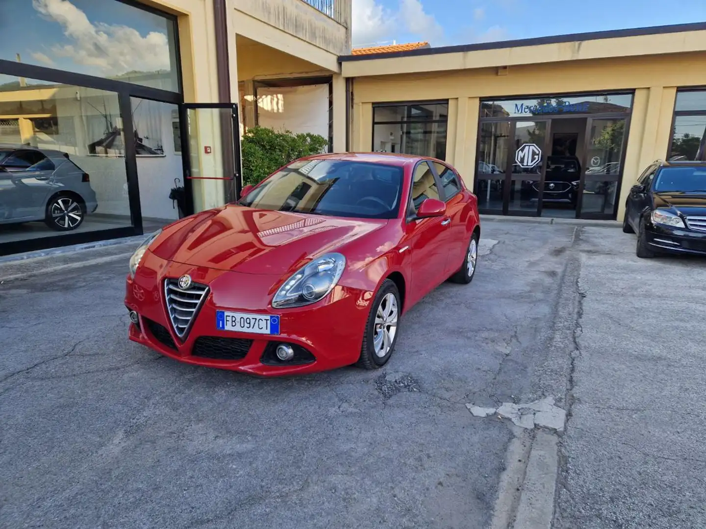 Alfa Romeo Giulietta 1.6 JTDm-2 120 CV Progression Rood - 2