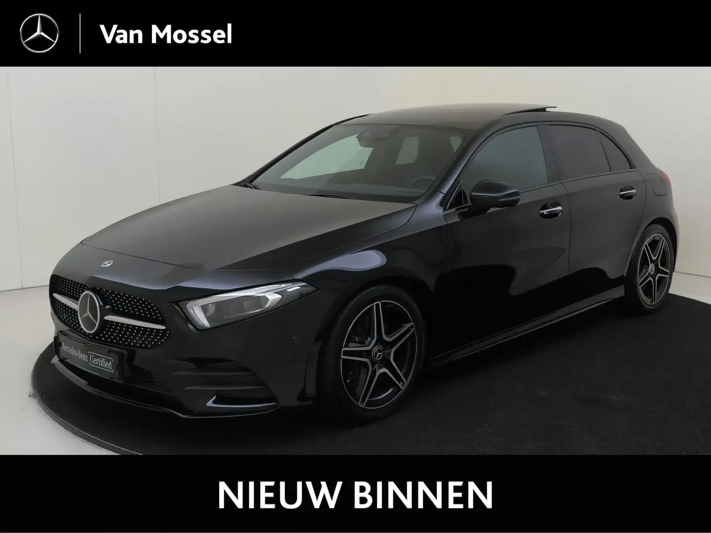 Mercedes-Benz A 250 4MATIC Premium Plus AMG /Panoramadak /HUD /Memory Zwart - 1