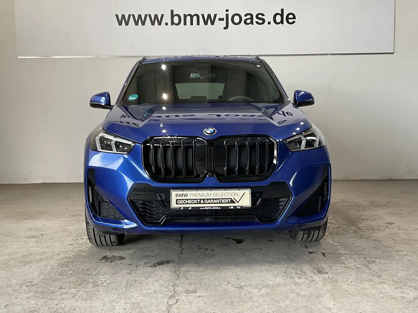 BMW X1 sDrive20i | M-Sportpaket | Panorama-Glasdach | Har Blau - 2