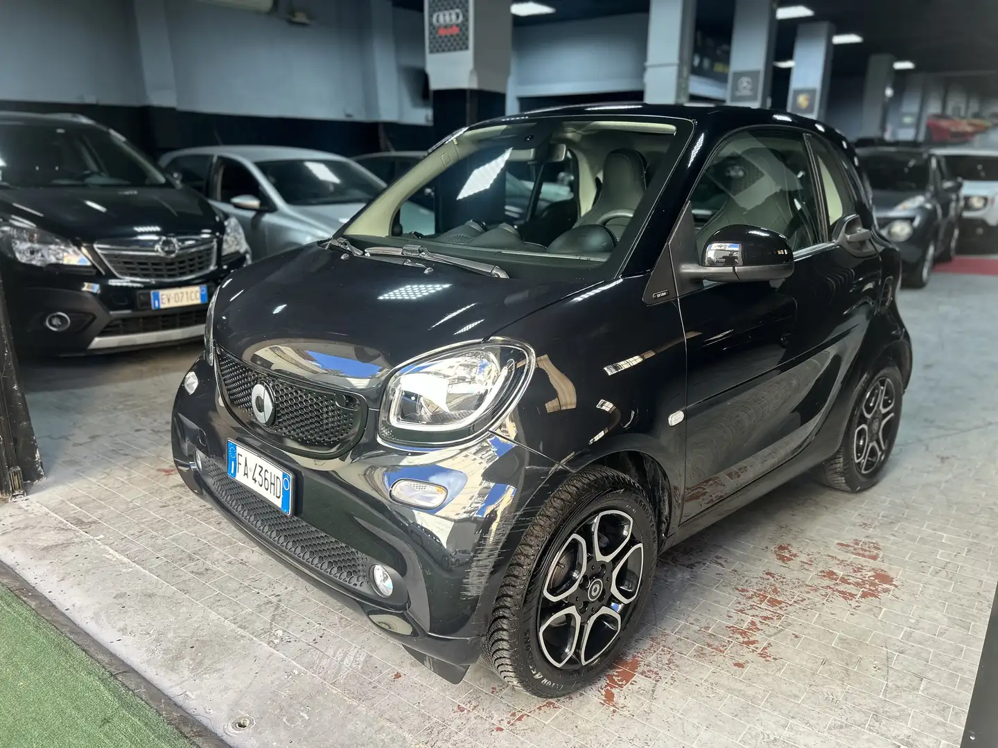 smart forTwo Fortwo 1.0 Prime 71cv twinamic Noir - 2