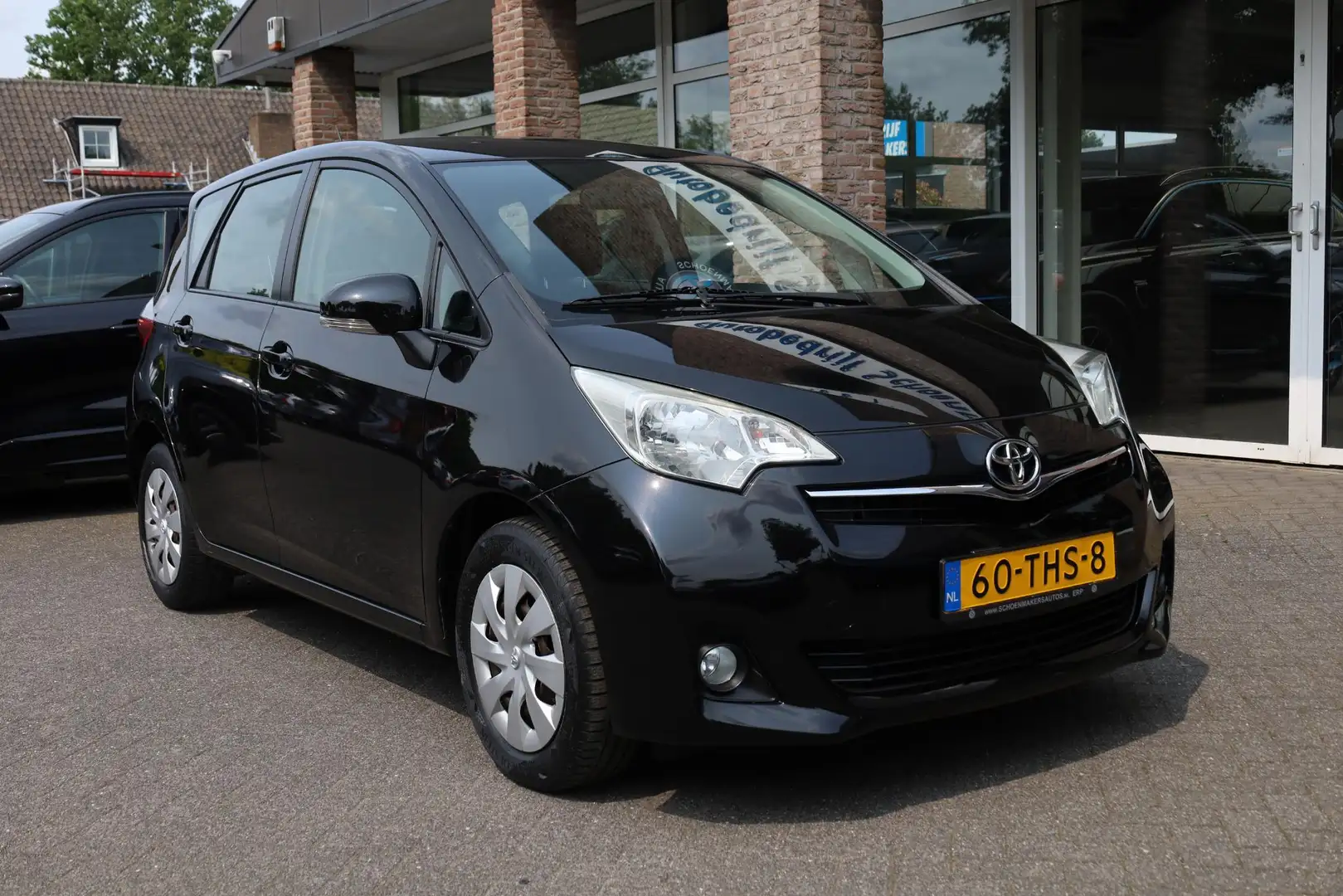 Toyota Verso-S 1.3 VVT-i Aspiration CAMERA TREKHAAK ELEC.SPIEGELS Negru - 2
