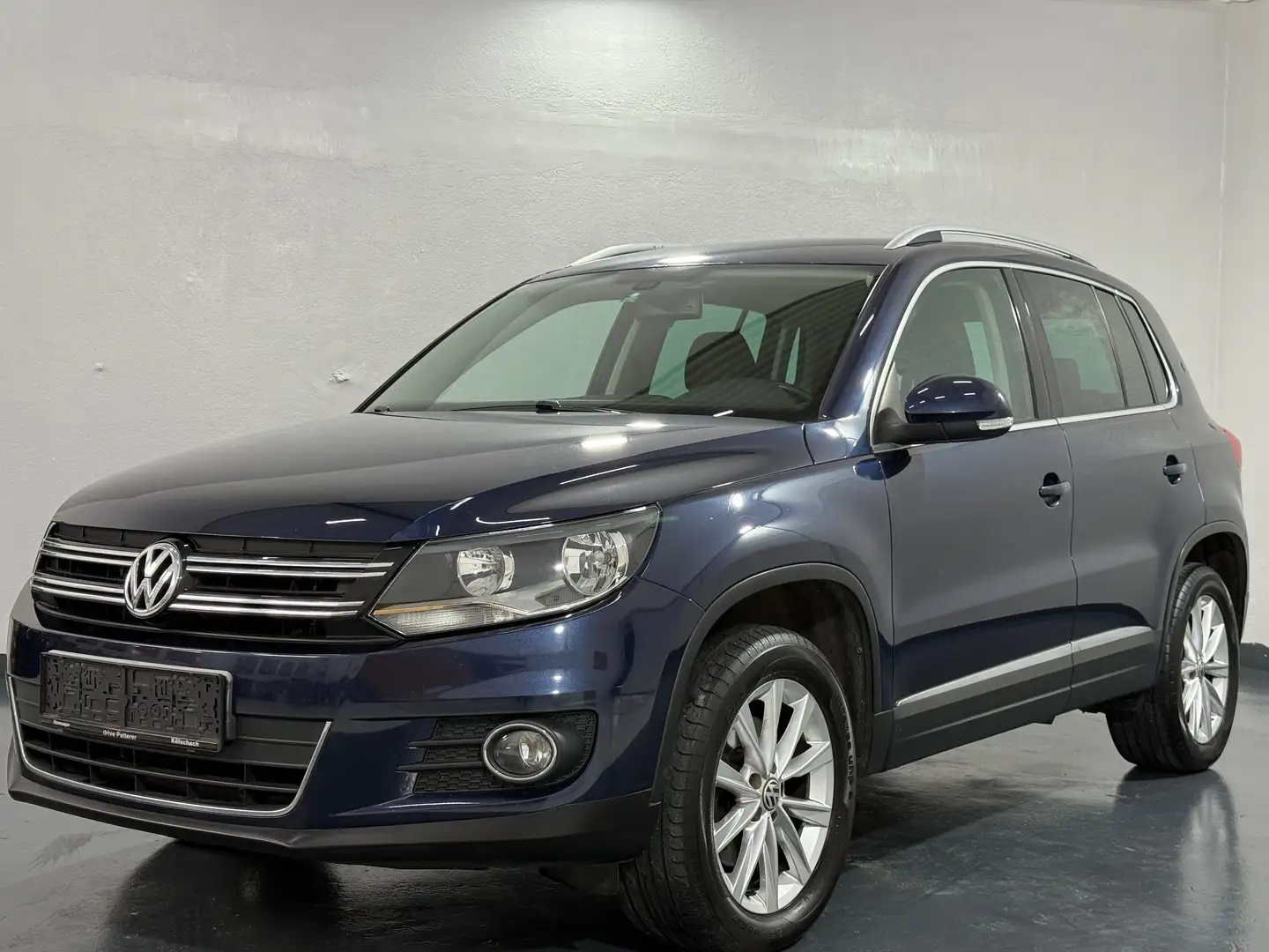 Volkswagen Tiguan Tiguan 1,4 TSI Sport&Style BMT Blau - 1