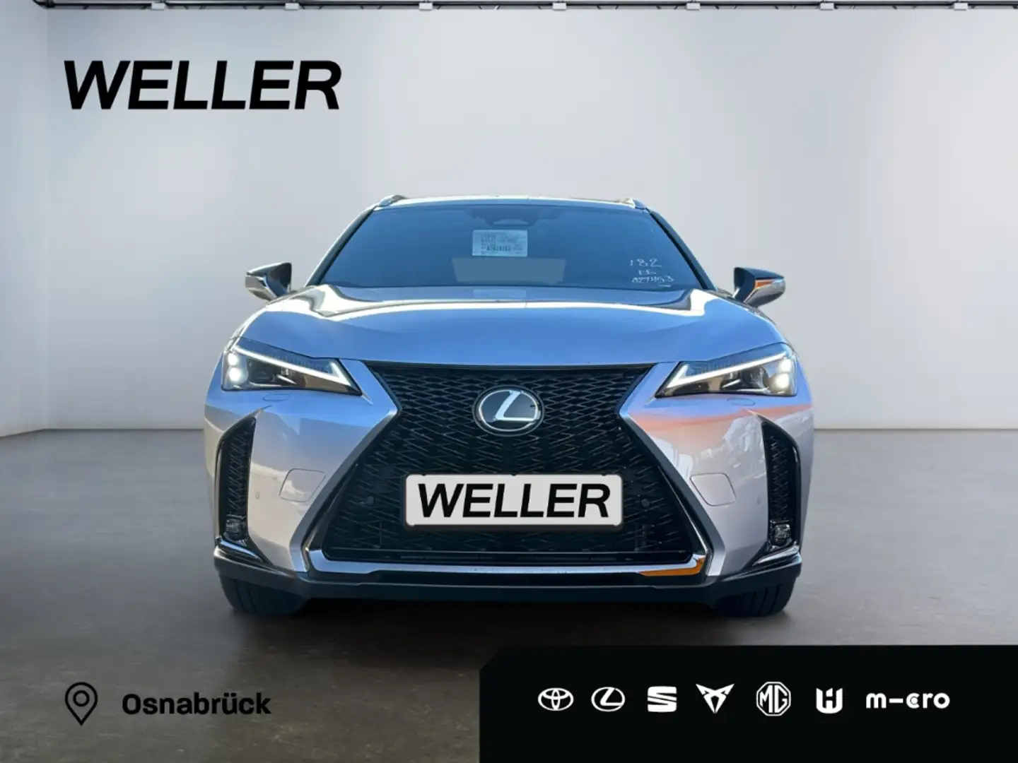 Lexus UX 300h F SPORT Design *LED*ACC*18''*Kamera*SHZ* Stříbrná - 1