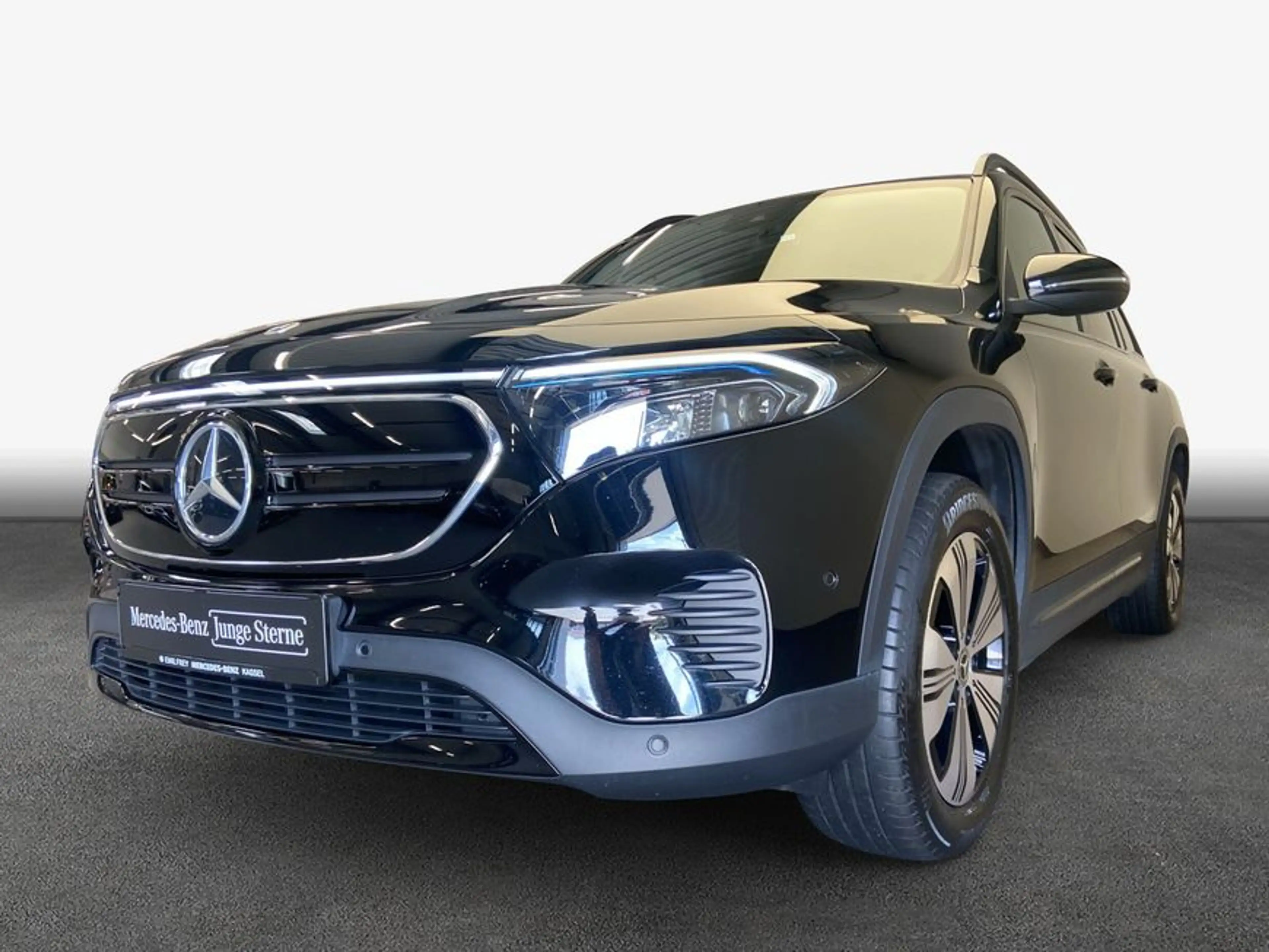 Mercedes-Benz EQB 300 EQB — photo 6