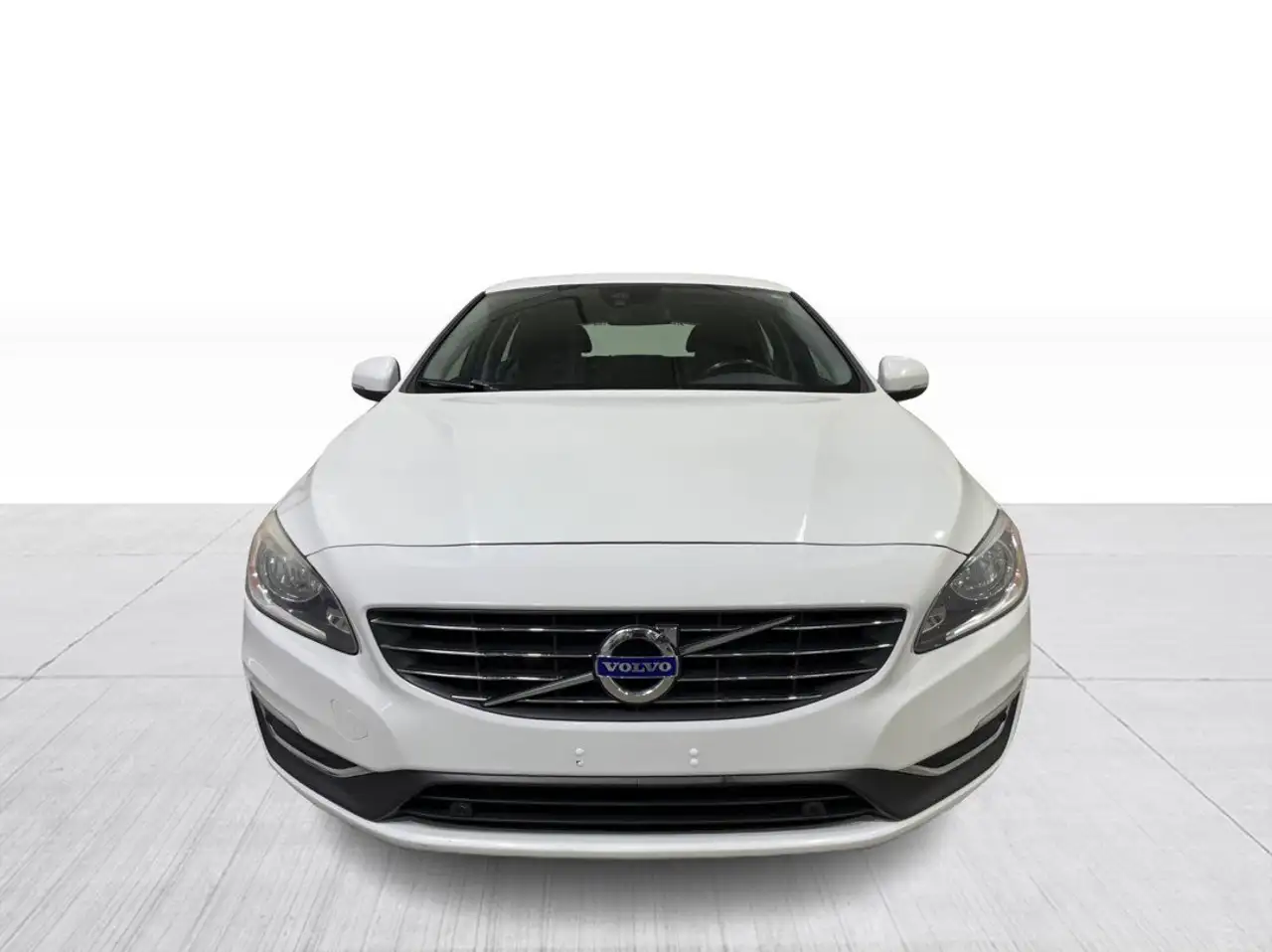 Volvo V60 снимка Volvo V60