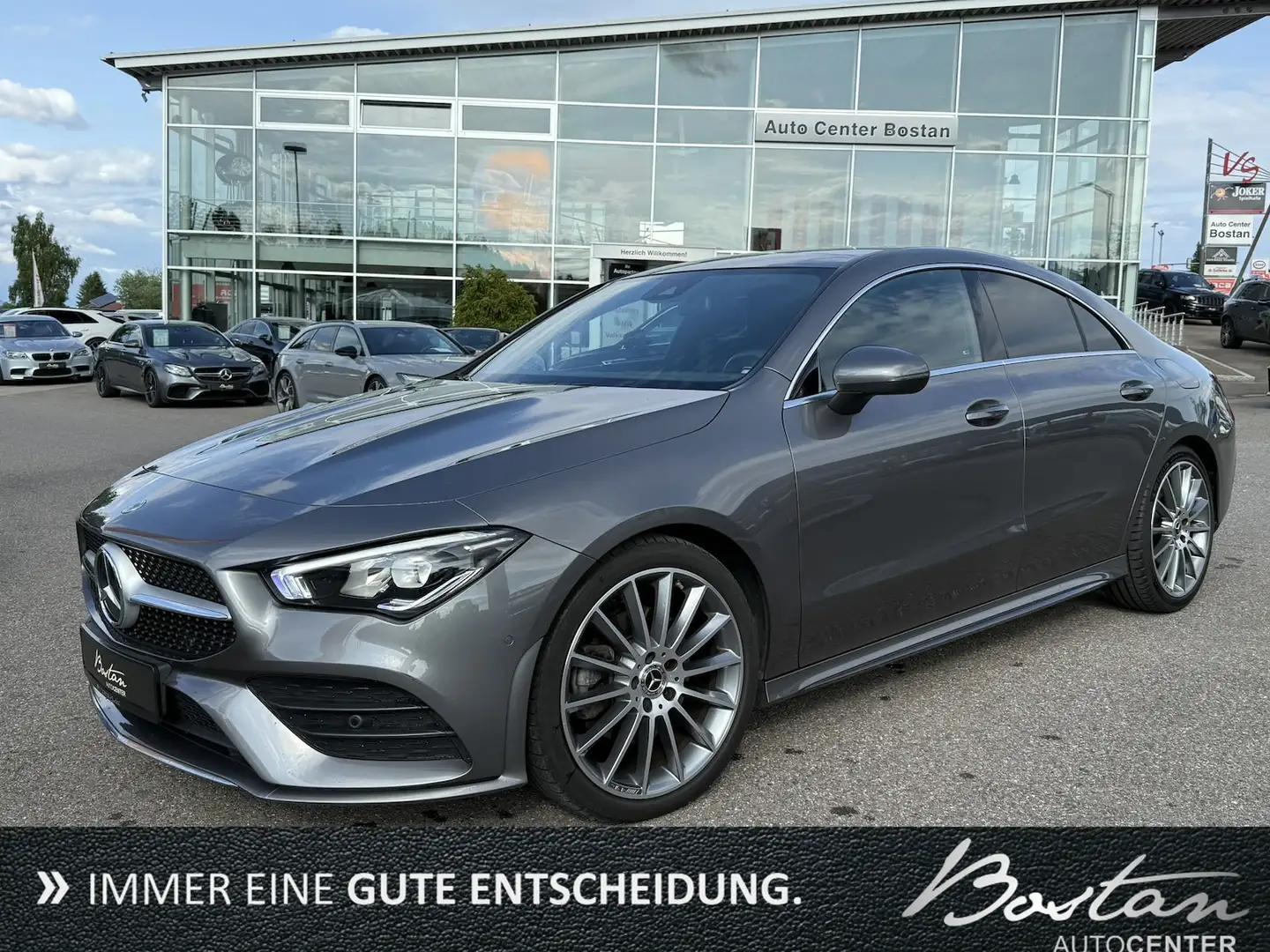 Mercedes-Benz CLA 220 d/AMG-LINE/PANORAMA/VIRTUAL/NAVI/1.HAND Grijs - 1