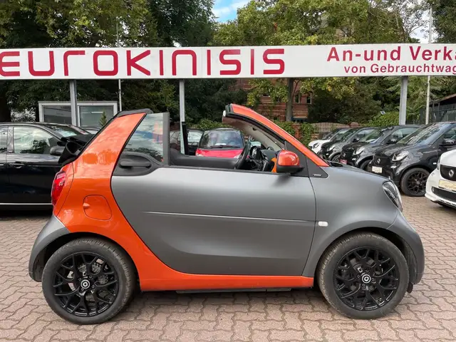 smart forTwo fortwo cabrio 66kW DCT prime SPORT*NAVI*SHZ*KAM*