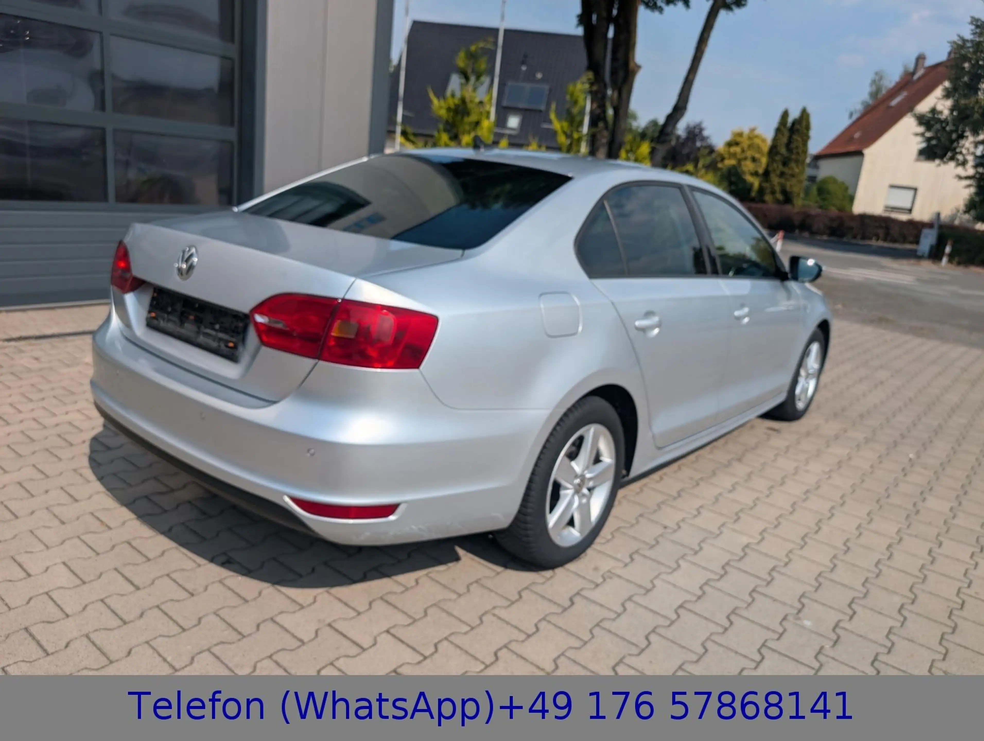 Volkswagen Jetta VI Comfortline Navi — photo 8