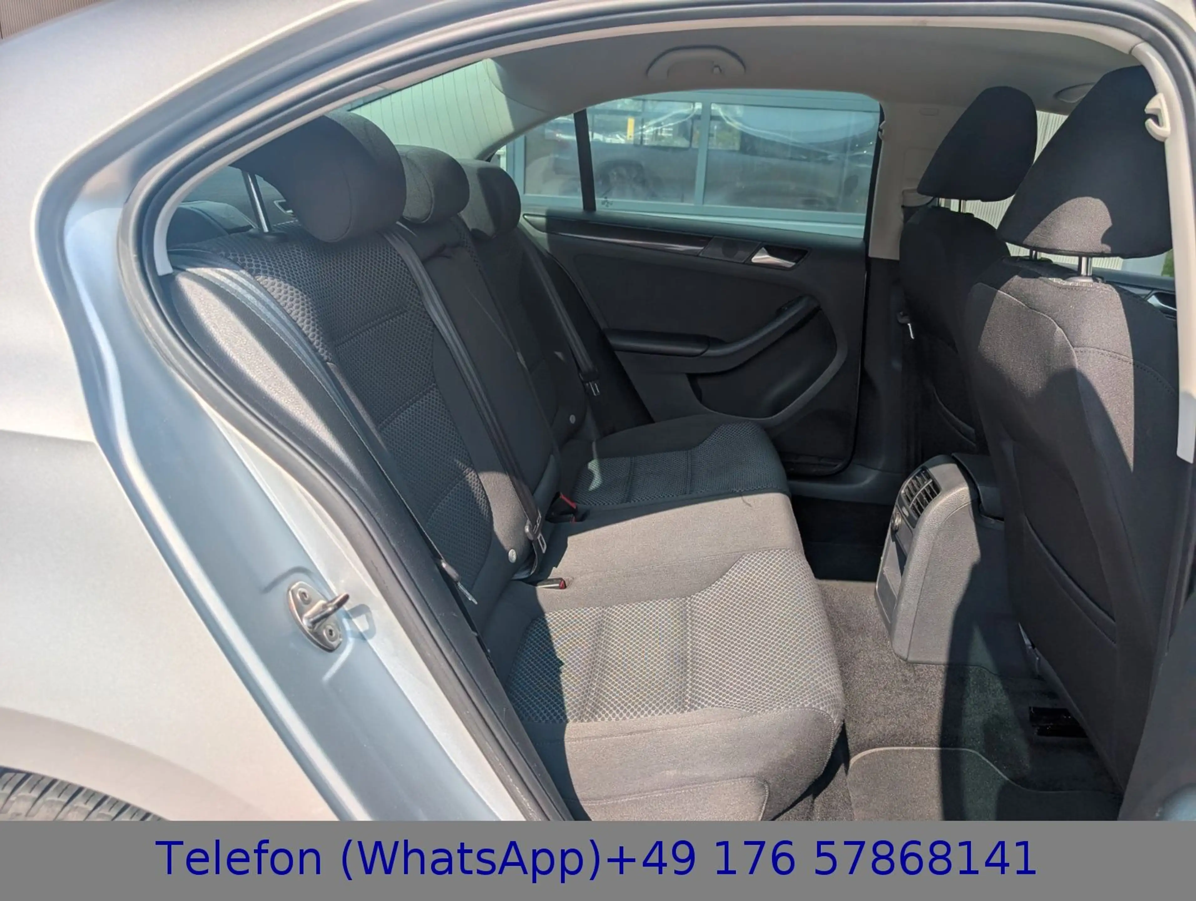 Volkswagen Jetta VI Comfortline Navi — photo 14