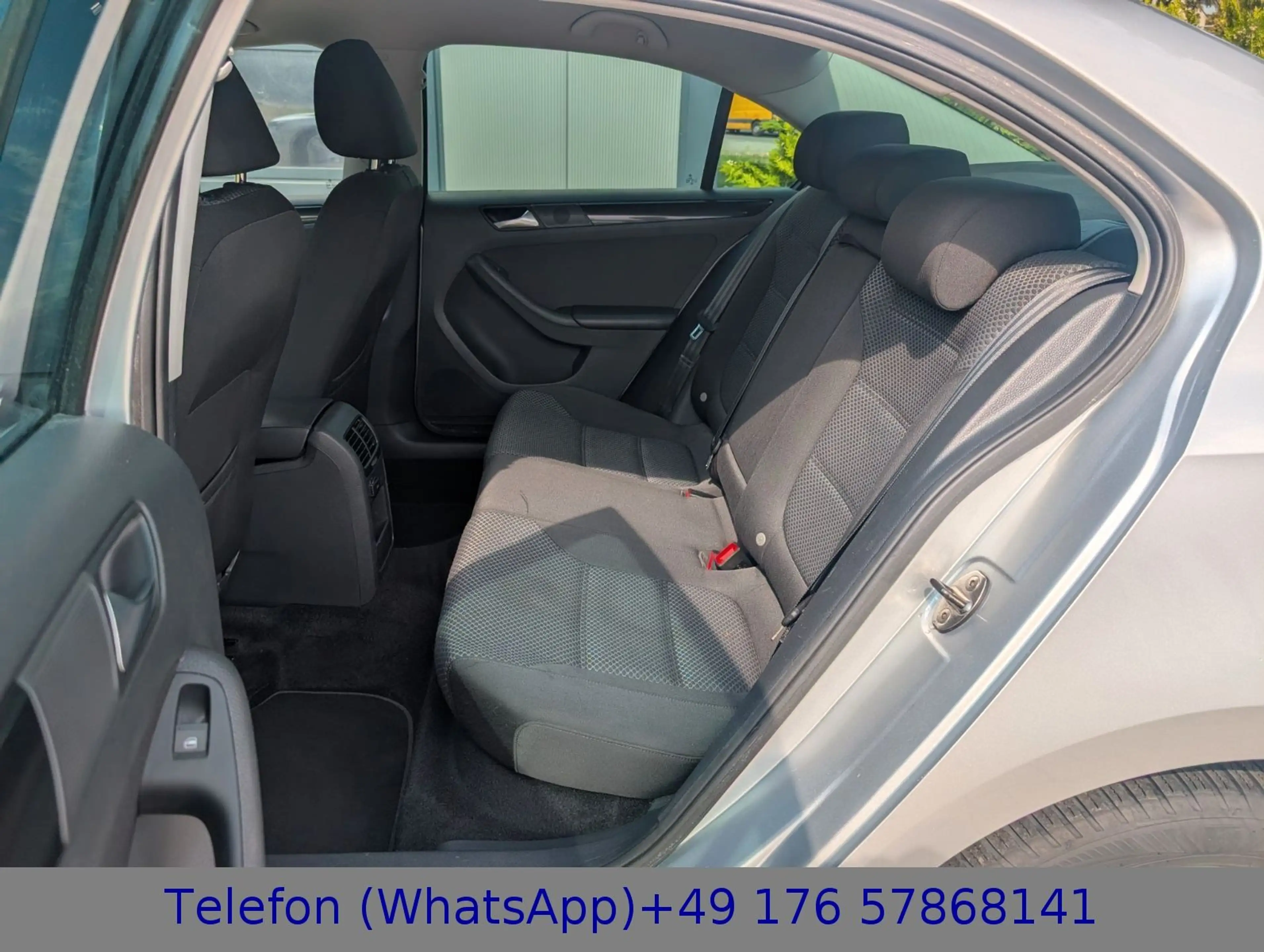 Volkswagen Jetta VI Comfortline Navi — photo 12