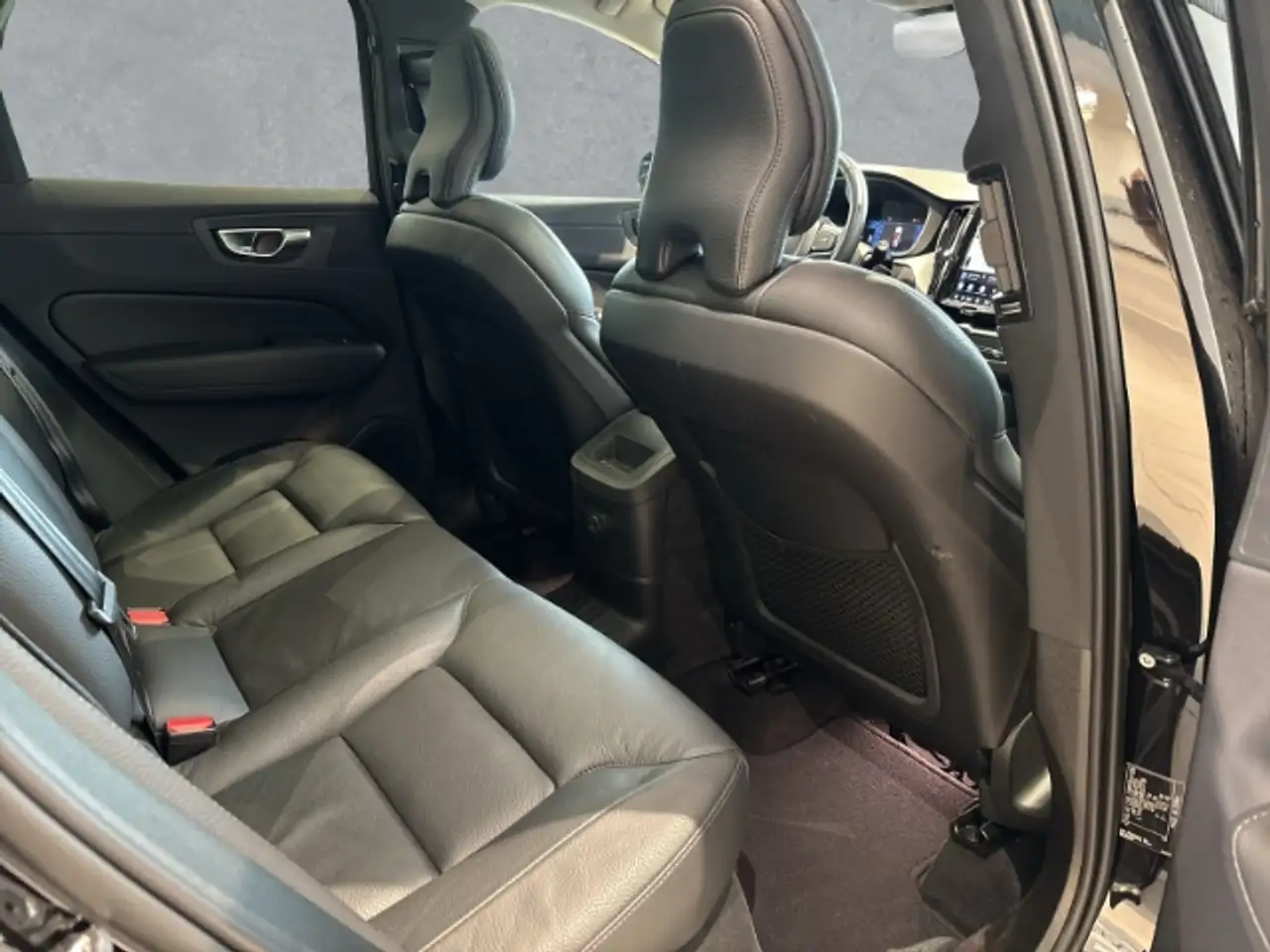 Volvo XC60 Inscription T6 Expression 19''LM AHK Leder Four-C, миниатюра 12